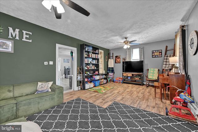 524 S RAILROAD ST, Myerstown, PA 17067
