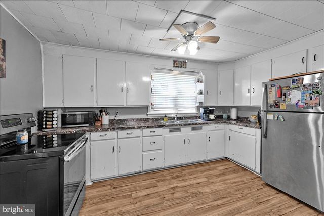 524 S RAILROAD ST, Myerstown, PA 17067