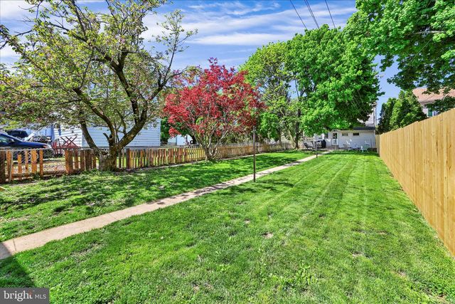 524 S RAILROAD ST, Myerstown, PA 17067