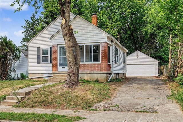 17 Coffman Avenue, Trotwood, OH 45426
