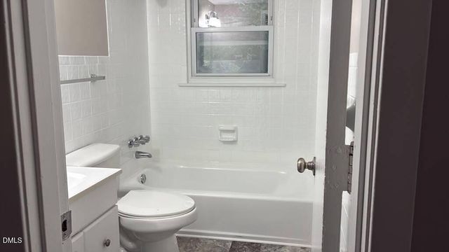 5128 Sunset Lake Road, Apex, NC 27539
