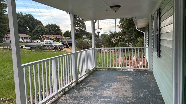 5128 Sunset Lake Road, Apex, NC 27539