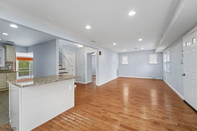 19 Elmwood Ave, West Orange Twp., NJ 07052