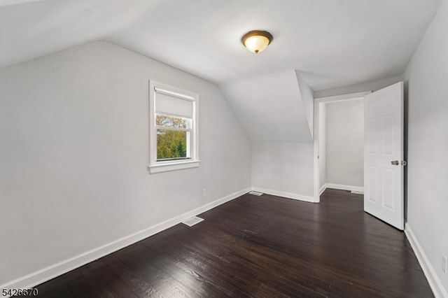 19 Elmwood Ave, West Orange Twp., NJ 07052