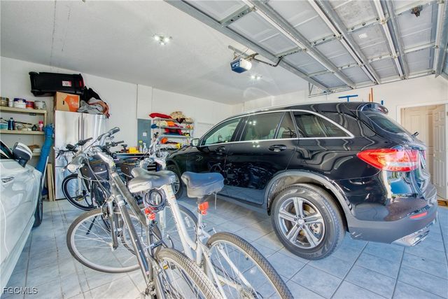 5374 Cortez CT, Cape Coral, FL 33904