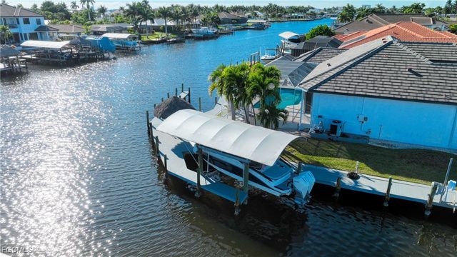 5374 Cortez CT, Cape Coral, FL 33904