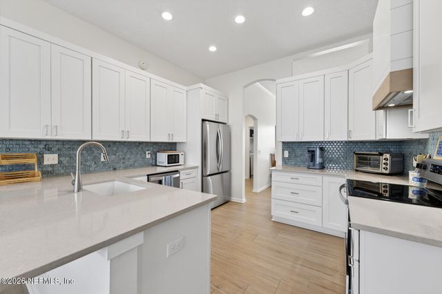 3567 BAY ISLAND Circle, Jacksonville Beach, FL 32250