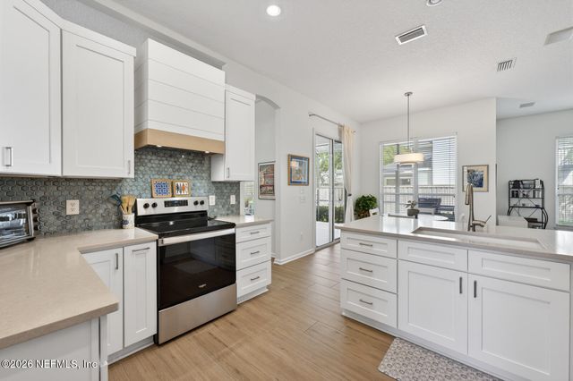 3567 BAY ISLAND Circle, Jacksonville Beach, FL 32250