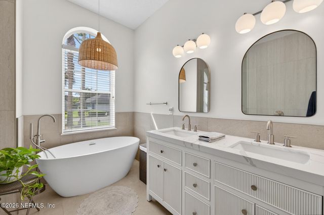 3567 BAY ISLAND Circle, Jacksonville Beach, FL 32250