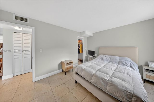 399 NW 72nd Avenue 209, Miami, FL 33126