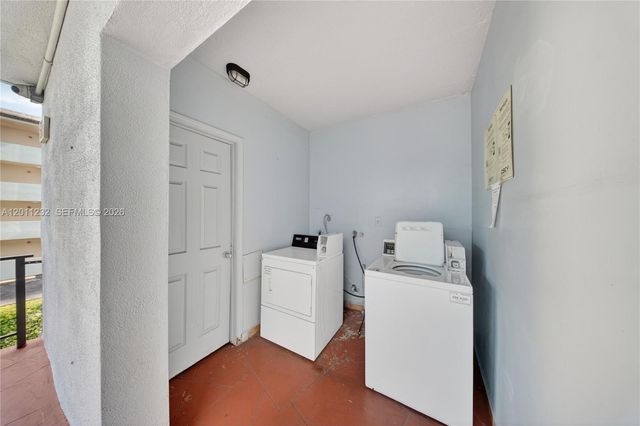 399 NW 72nd Avenue 209, Miami, FL 33126