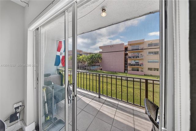 399 NW 72nd Avenue 209, Miami, FL 33126
