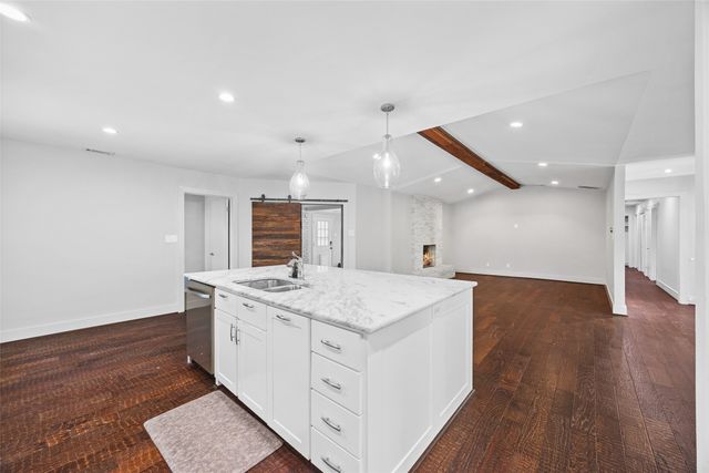 3945 Clubway Lane, Farmers Branch, TX 75244