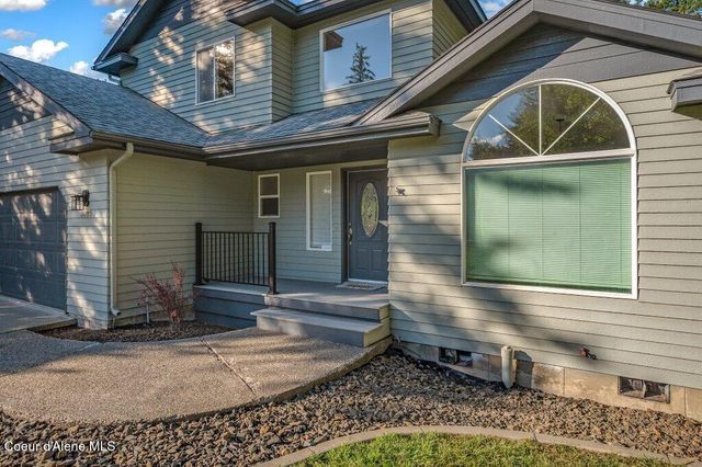 3089 E LAKE FOREST DR, Hayden Lake, ID 83835