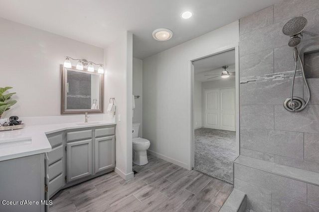 3089 E LAKE FOREST DR, Hayden Lake, ID 83835