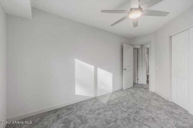 3089 E LAKE FOREST DR, Hayden Lake, ID 83835