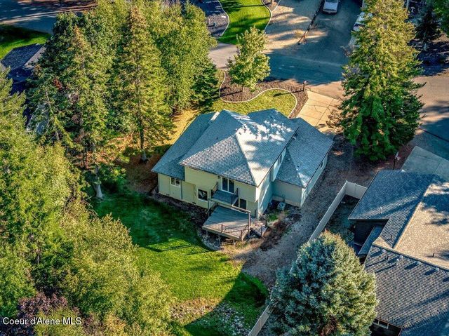 3089 E LAKE FOREST DR, Hayden Lake, ID 83835