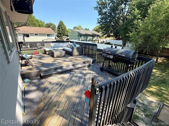 2876 Winter Drive, Troy, MI 48083