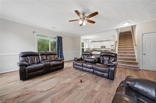 13 Sheralyn PL, Hampton, VA 23666
