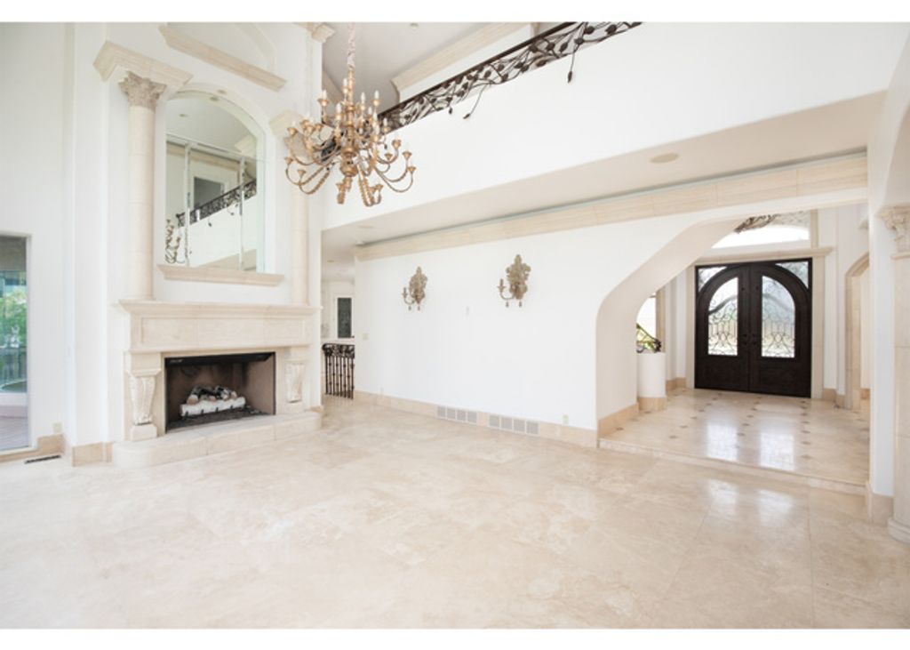 Image 13 of property listing at 168 N 1200 E, Orem, UT 84097