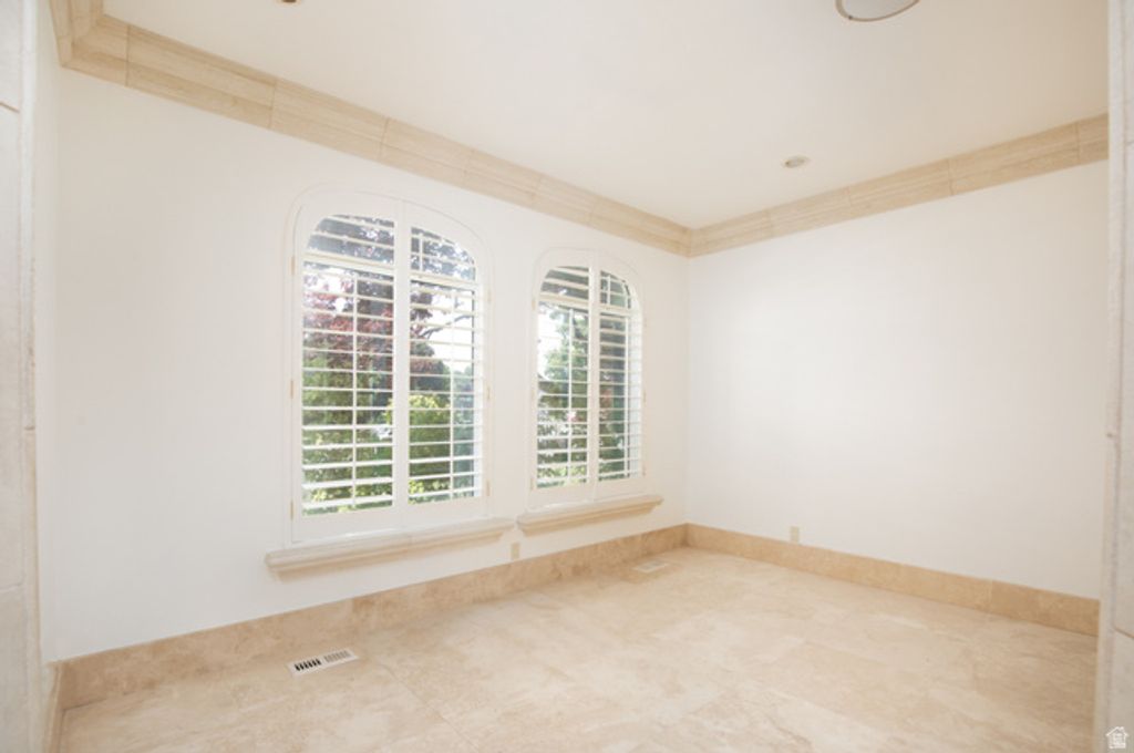 Image 19 of property listing at 168 N 1200 E, Orem, UT 84097