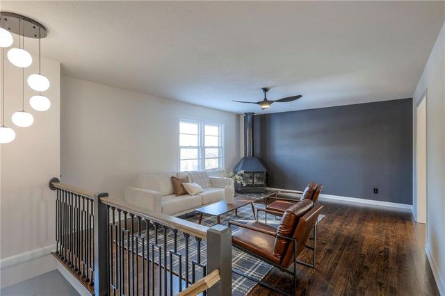 6905 Sycamore Avenue, Kansas City, MO 64133