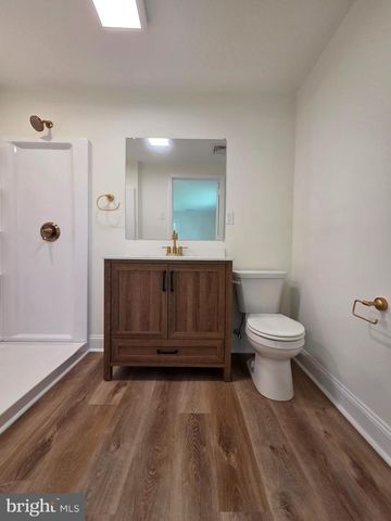 205 BROOKSIDE RD, Norristown, PA 19401