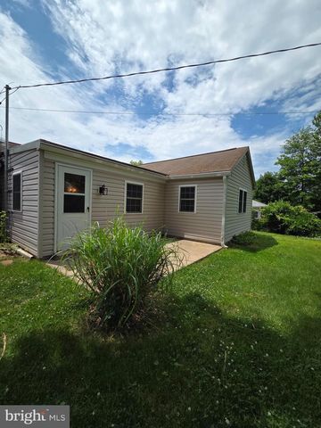 205 BROOKSIDE RD, Norristown, PA 19401
