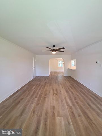 205 BROOKSIDE RD, Norristown, PA 19401