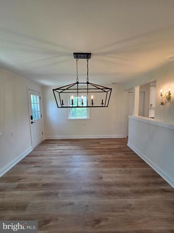205 BROOKSIDE RD, Norristown, PA 19401