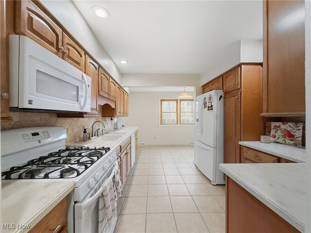 8516 Hitchcock Road, Boardman, OH 44512