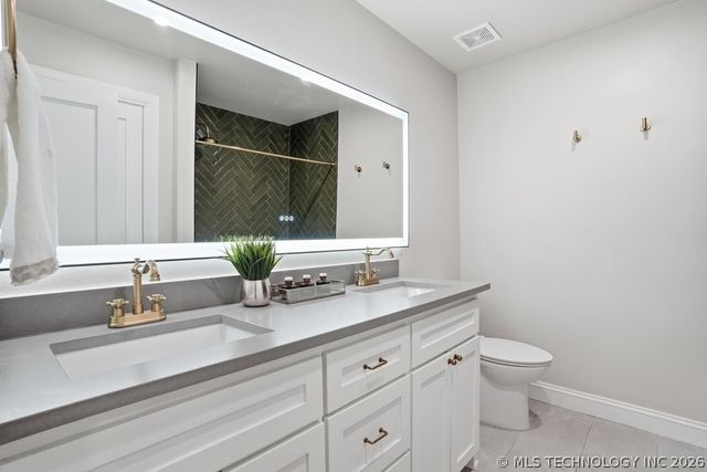 8969 E 116th Street S, Bixby, OK 74008