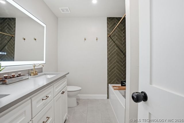 8969 E 116th Street S, Bixby, OK 74008