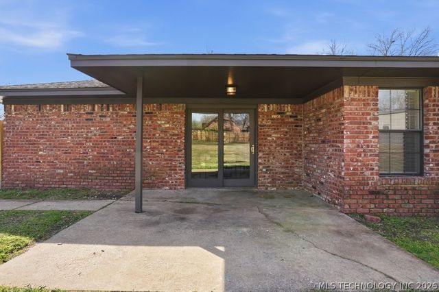 8969 E 116th Street S, Bixby, OK 74008