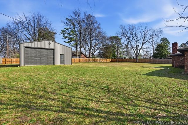 8969 E 116th Street S, Bixby, OK 74008