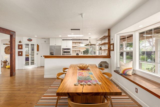 808 Palaro Drive, Encinitas, CA 92024