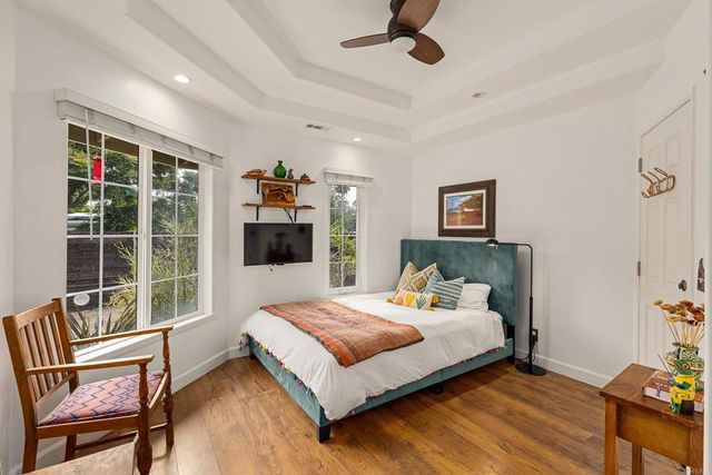 808 Palaro Drive, Encinitas, CA 92024