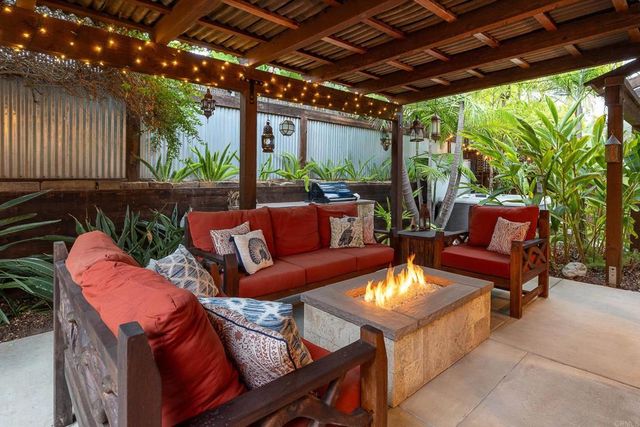 808 Palaro Drive, Encinitas, CA 92024