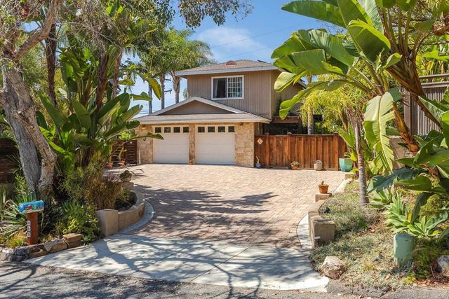 808 Palaro Drive, Encinitas, CA 92024