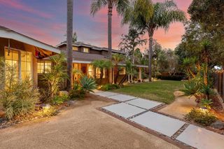 808 Palaro Drive, Encinitas, CA 92024