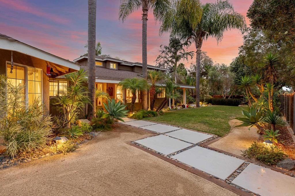 808 Palaro Drive, Encinitas, CA 92024
