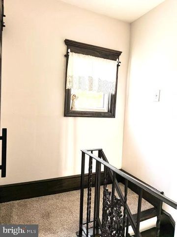 1 OAKVIEW AVE, Cherry Hill, NJ 08002