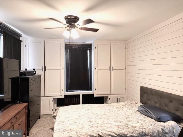 1 OAKVIEW AVE, Cherry Hill, NJ 08002