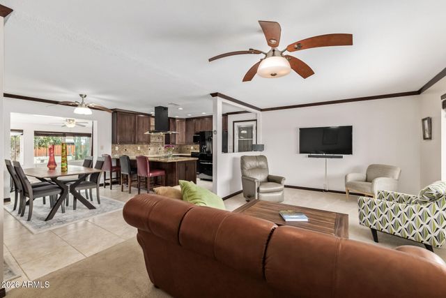 5349 E DALLAS Street, Mesa, AZ 85205