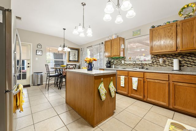 5330 Stormy Breeze, San Antonio, TX 78247