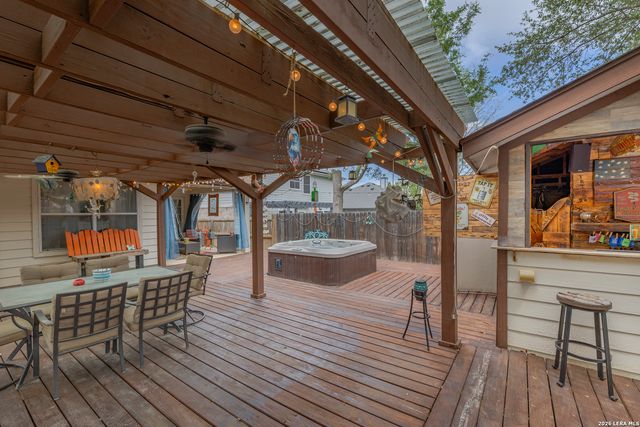 5330 Stormy Breeze, San Antonio, TX 78247