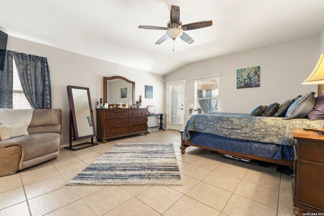 5330 Stormy Breeze, San Antonio, TX 78247