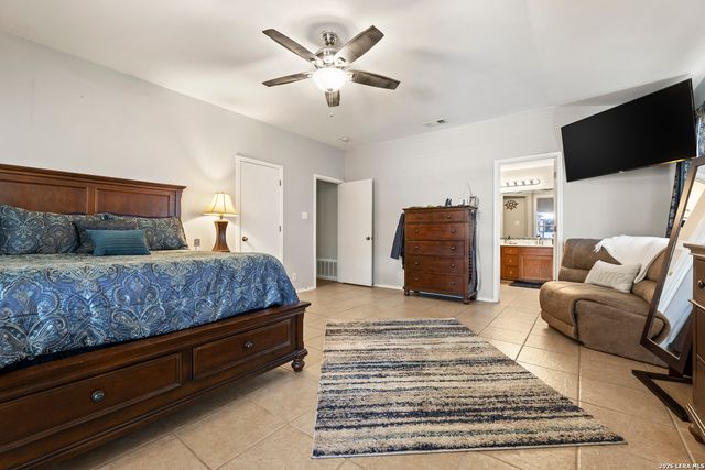 5330 Stormy Breeze, San Antonio, TX 78247