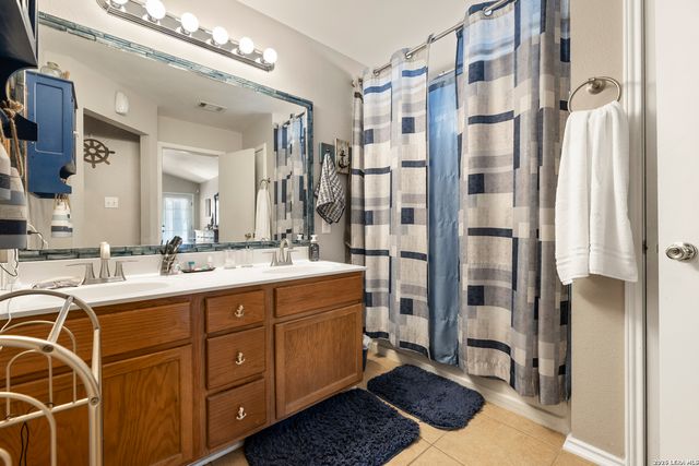 5330 Stormy Breeze, San Antonio, TX 78247