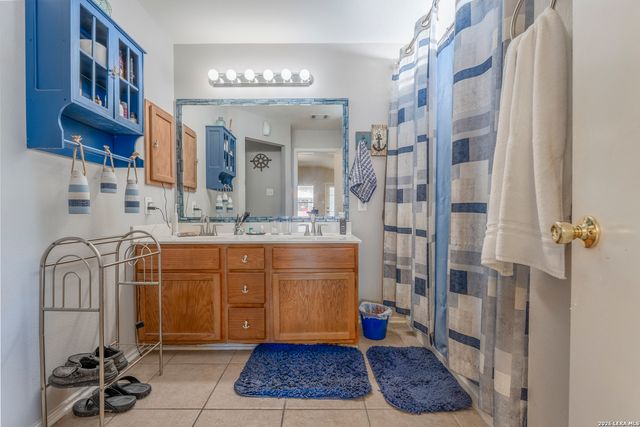 5330 Stormy Breeze, San Antonio, TX 78247